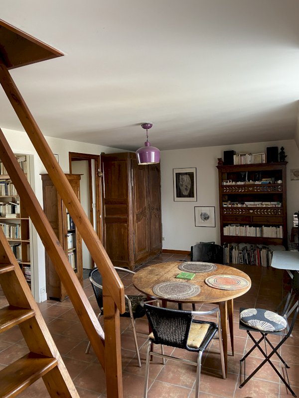 ph5_8049