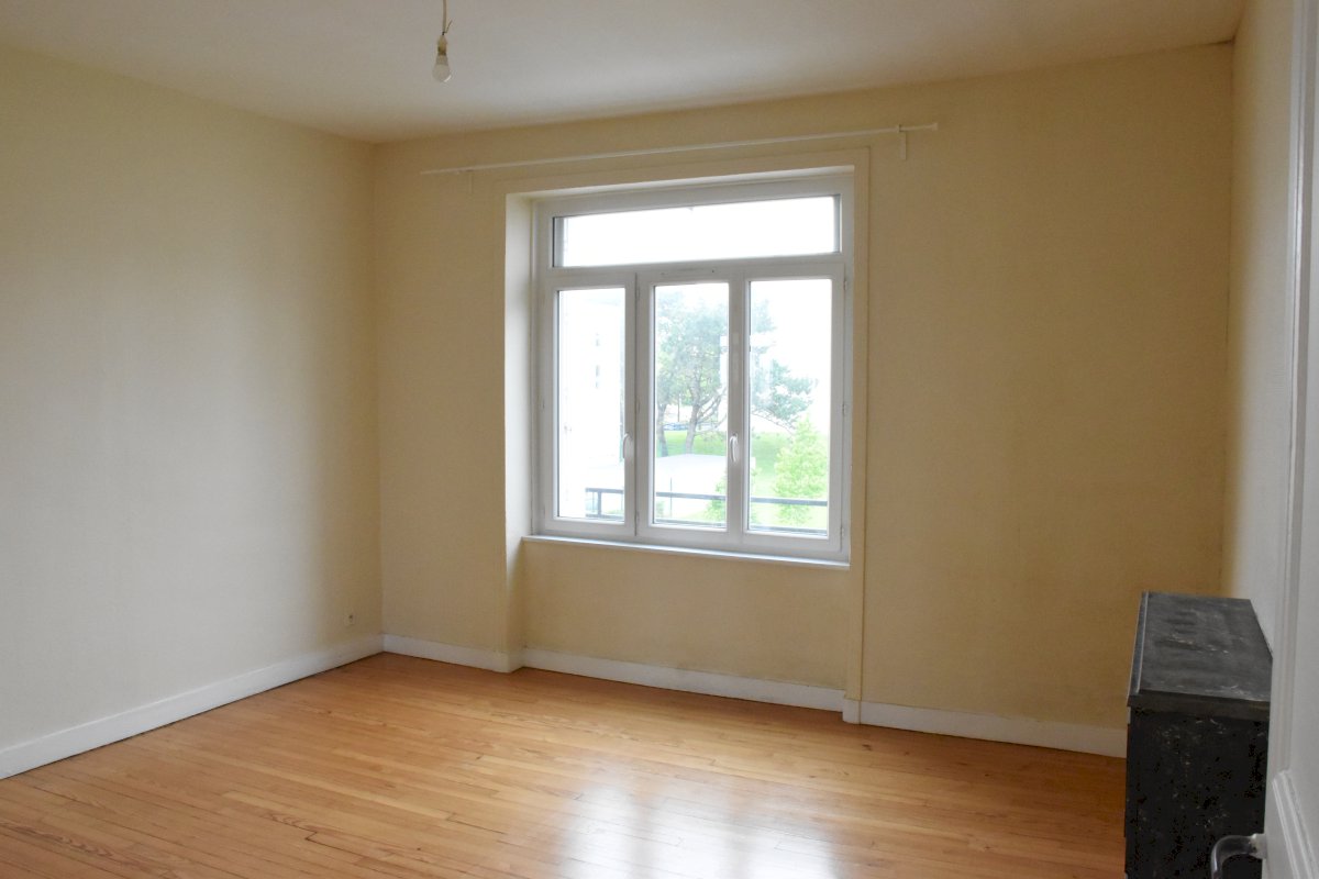Très grand appartement - Photo 10 - Brest