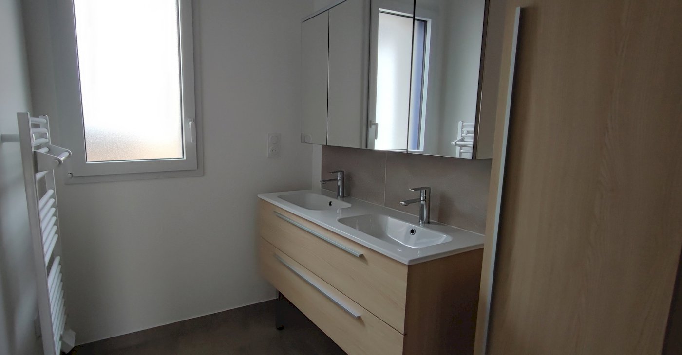 MAISON 2025, Plain Pied, Tout confort - Photo 10 - Nivillac