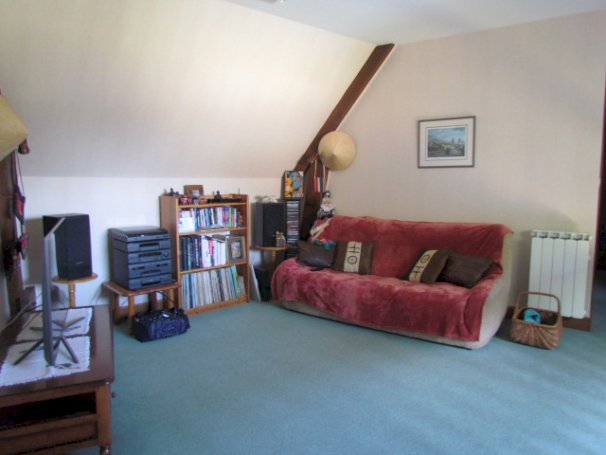 Maison 8 pièces - Photo 11 - Châteaubourg