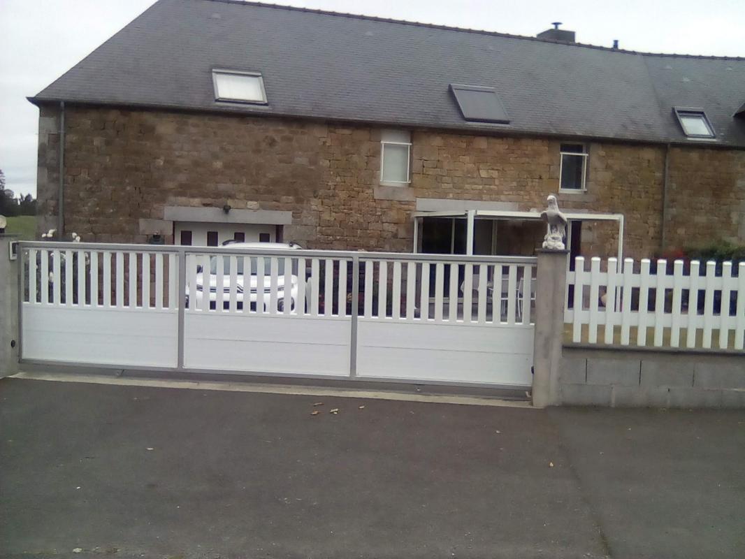 Longère de 115 m² - Photo 11 - Maen Roch