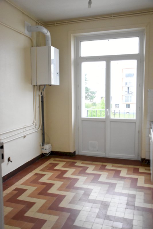 Très grand appartement - Photo 11 - Brest