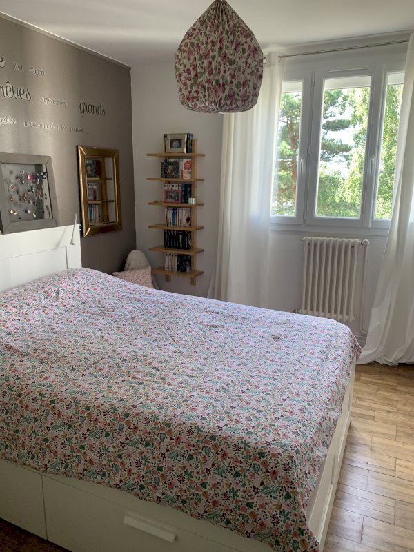 Appartement rénové proche centre ville - Photo 11 - Saint-Brieuc