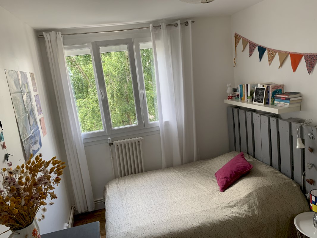 Appartement rénové proche centre ville - Photo 12 - Saint-Brieuc