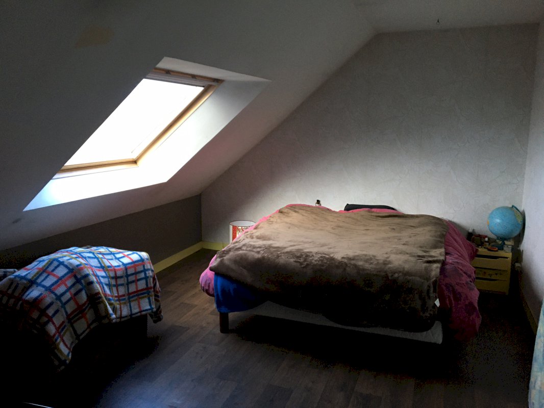 Maison en campagne proche bourg - Photo 12 - Locoal-Mendon