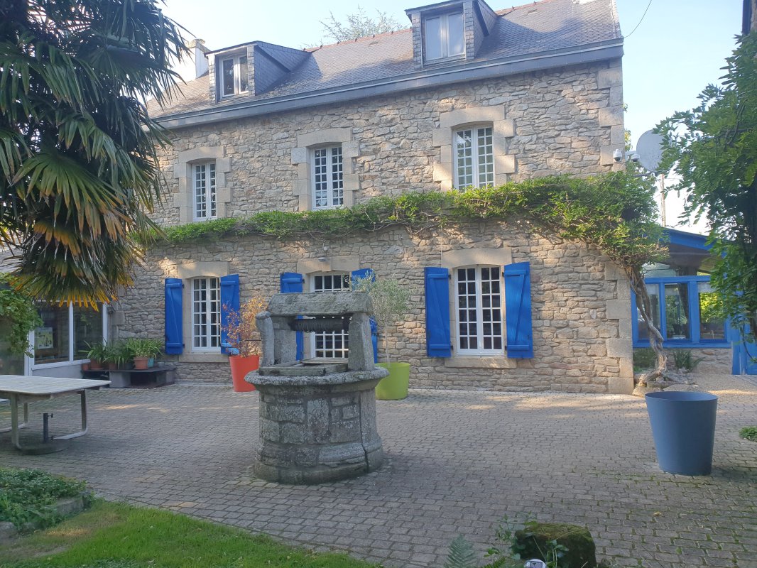 Maison de prestige - Photo 1 - Querrien