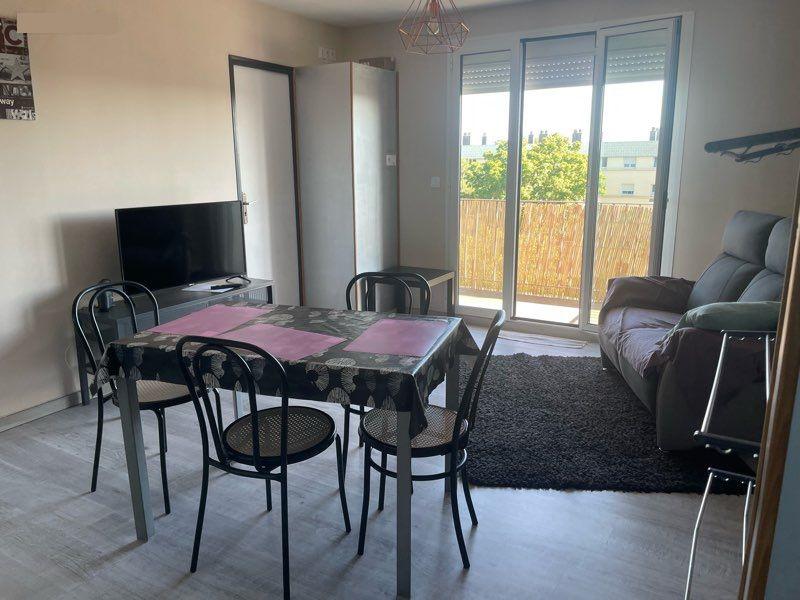 Appartement de 65 m² avec balcon - Photo 1 - Saint-Brieuc