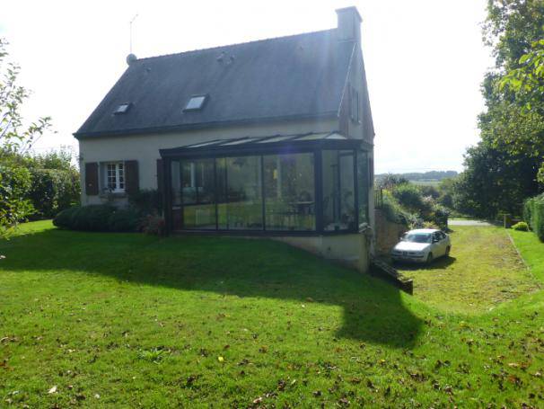 Maison sur sous sol - Photo 2 - Saint-Donan