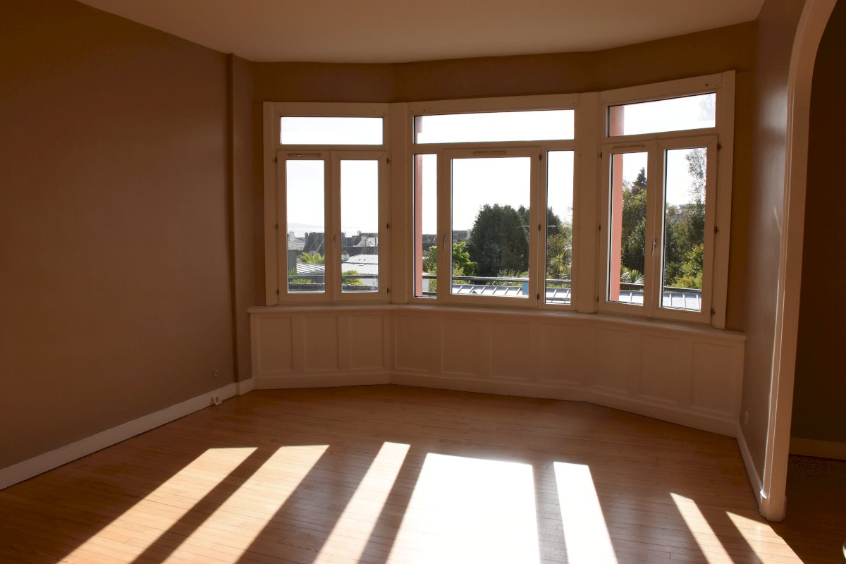 Très grand appartement - Photo 2 - Brest