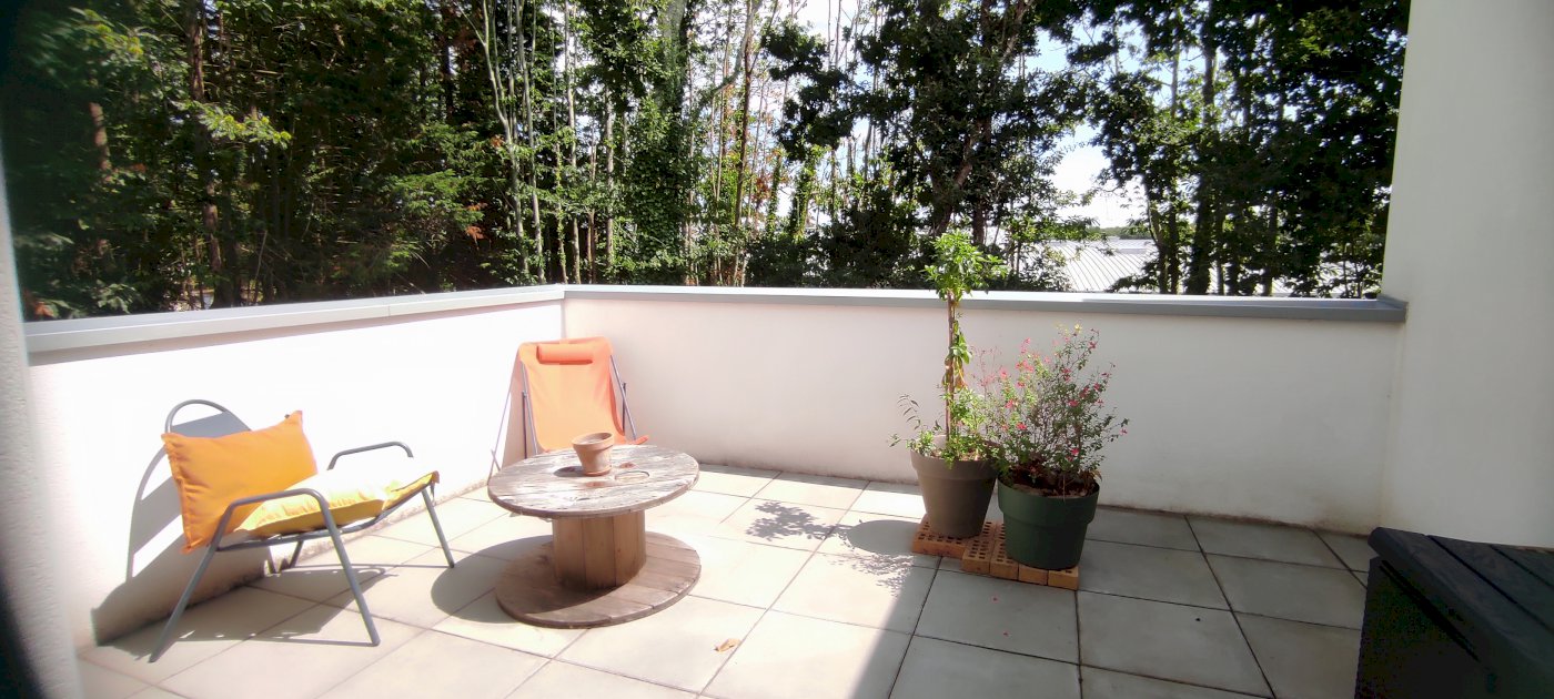 Appartement F2 avec terrasse - Photo 2 - Concarneau