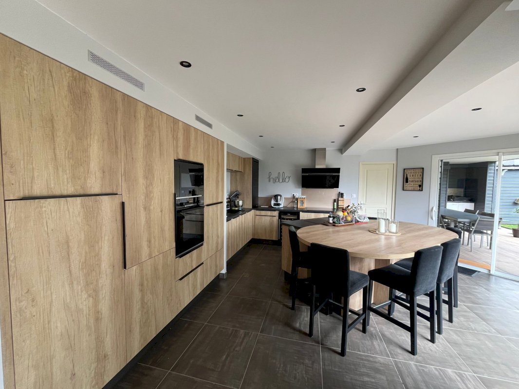 Maison familiale - Photo 3 - Chelun