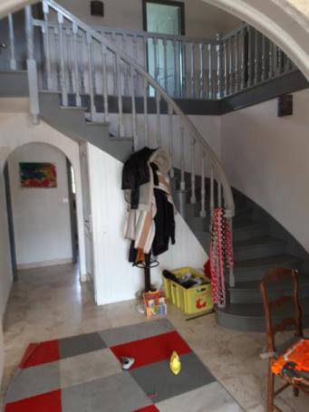 Maison atypique - Photo 4 - Trévé