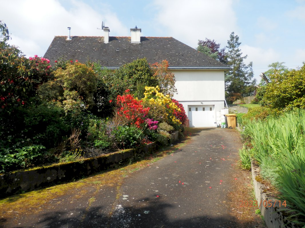 Maison de 120 m² - Photo 4 - Plœuc-L'Hermitage