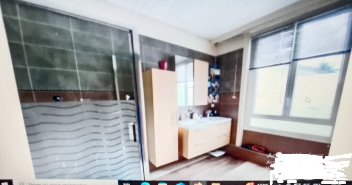 Appartement de 98 m² - Photo 4 - Saint-Brieuc