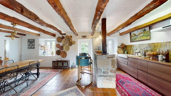 Maison et dépendances rénovées - Photo 4 - Crozon