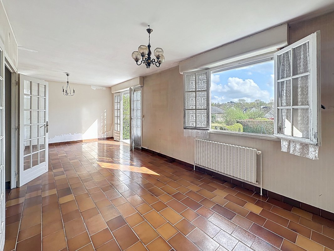 Belle maison néo bretonne de 106 m² avec grand potentiel - Photo 6 - Gourin