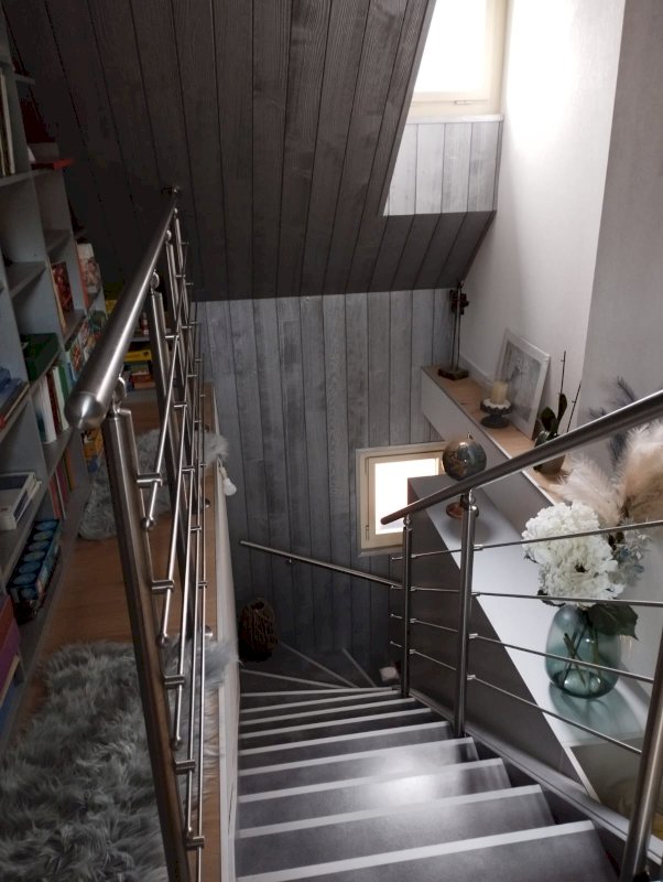 Maison de 141 m² - Photo 7 - Lécousse
