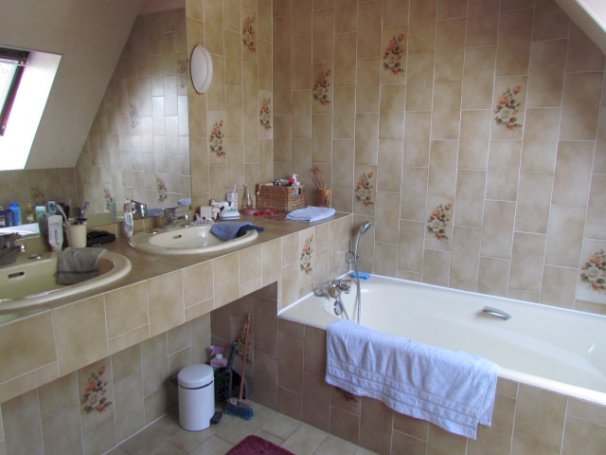 Maison 8 pièces - Photo 9 - Châteaubourg