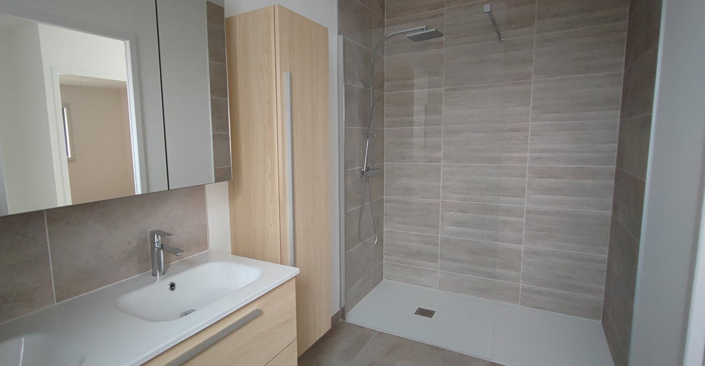 MAISON 2025, Plain Pied, Tout confort - Photo 9 - Nivillac