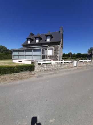 Maison 6 pieces - Langourla (22330)
