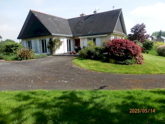 Maison de 120 m² - Plœuc-L'Hermitage (22150)